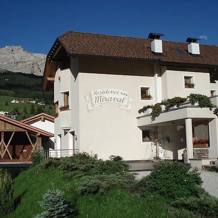 Miraval Naturhotel Badia  Ngoại thất bức ảnh